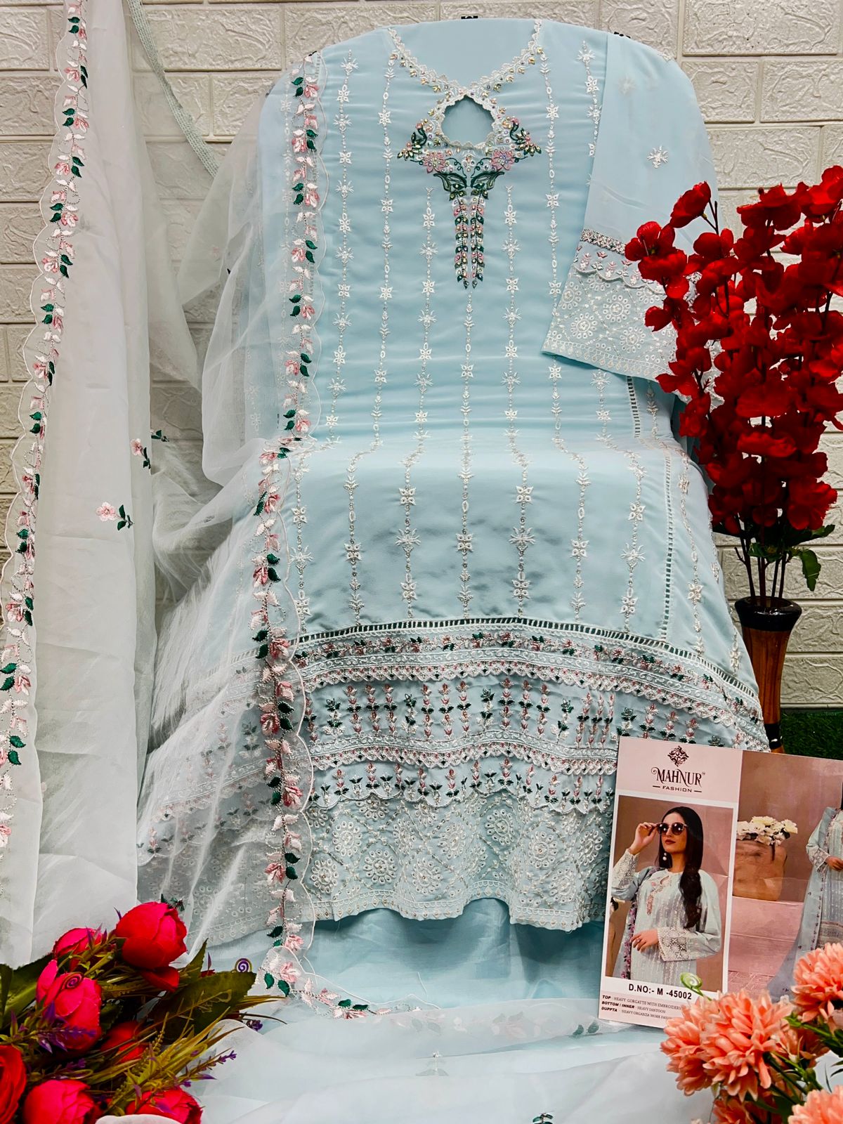 Mahnur Vol 45 Heavy Georgette Pakistani Suits Wholesale Clothing Suppliers In India
